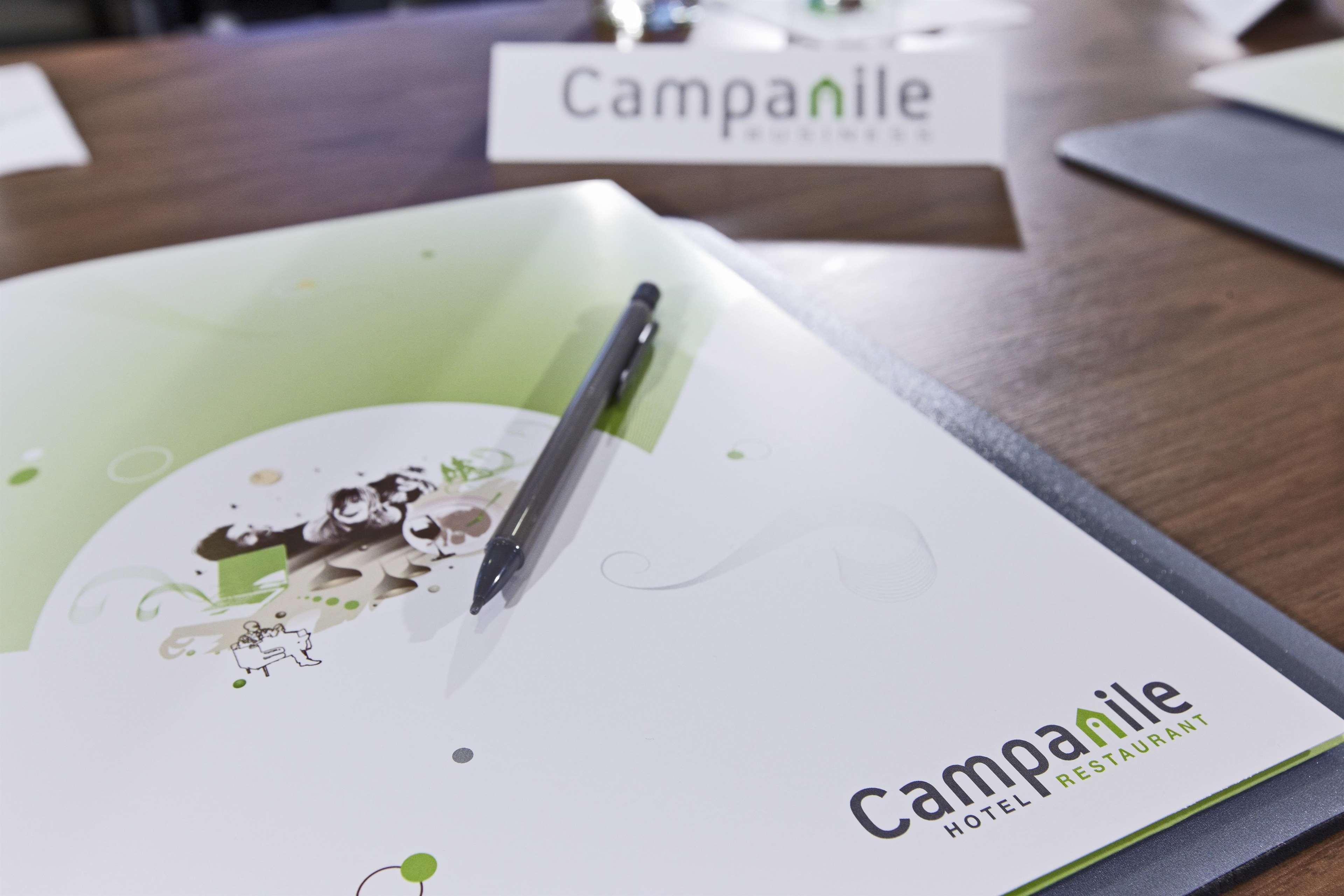 Campanile Chanas Kültér fotó